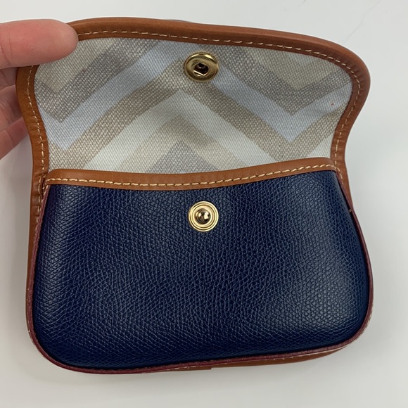 Dooney & Bourke Wristlet and Keychain Set Navy blue & Gold - Picture 6 of 10